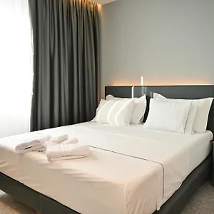 Adria Palace 4*, Škalngur Albánia